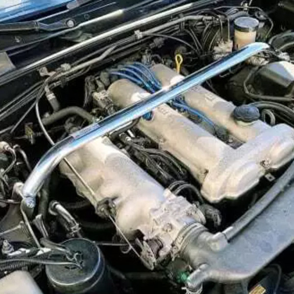 Cusco Front Strut Bar Type 40D