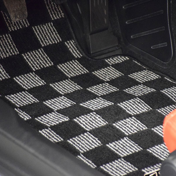 Zero Checkered Floor Mats