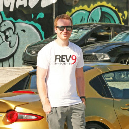 REV9 V2 T-Shirt