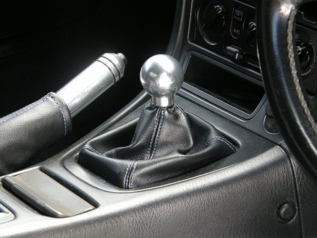 Mazda 2 gear knob discount