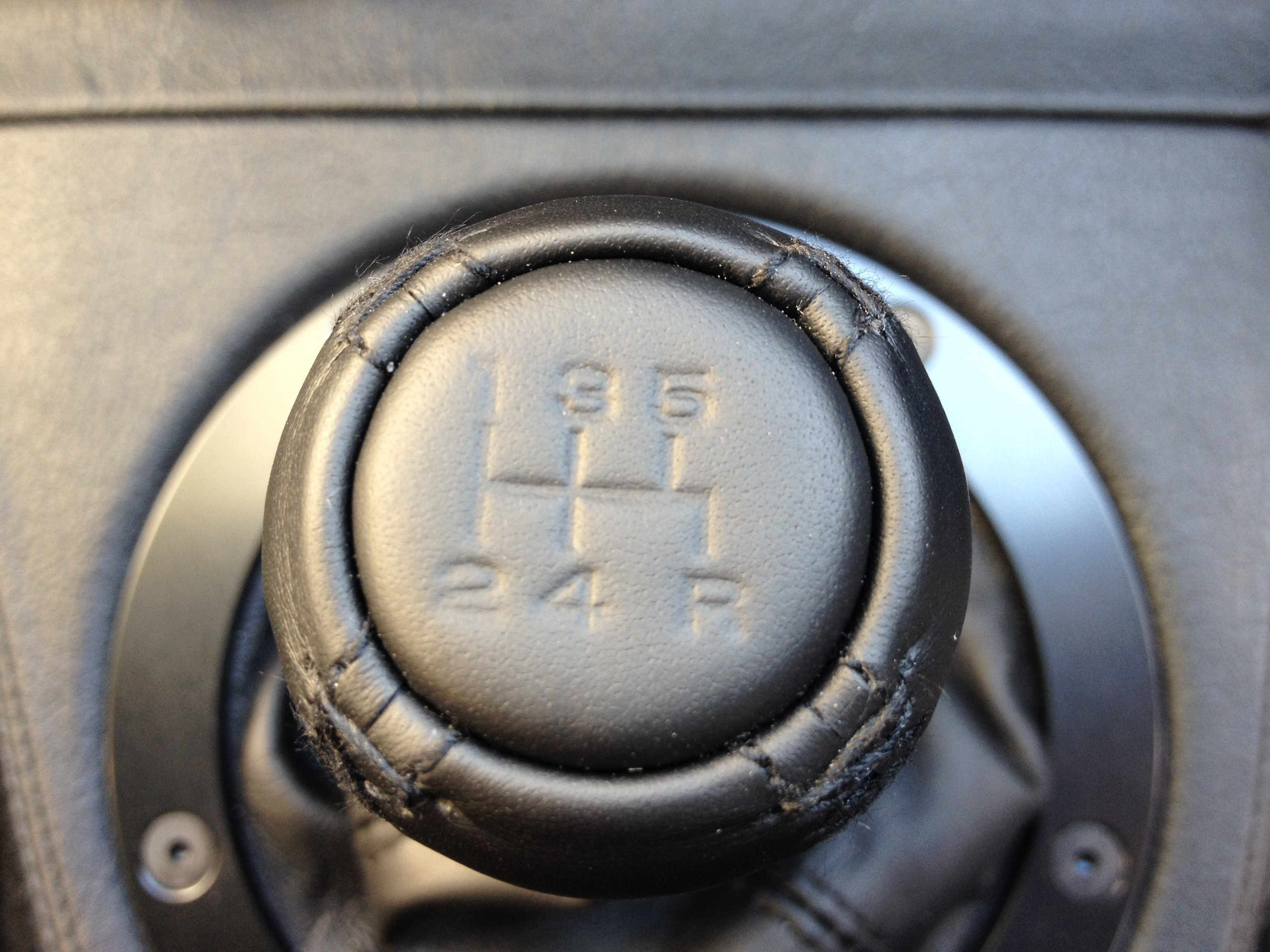 Nakamae 430D Leather Shift Knob For Miata MX-5 | REV9