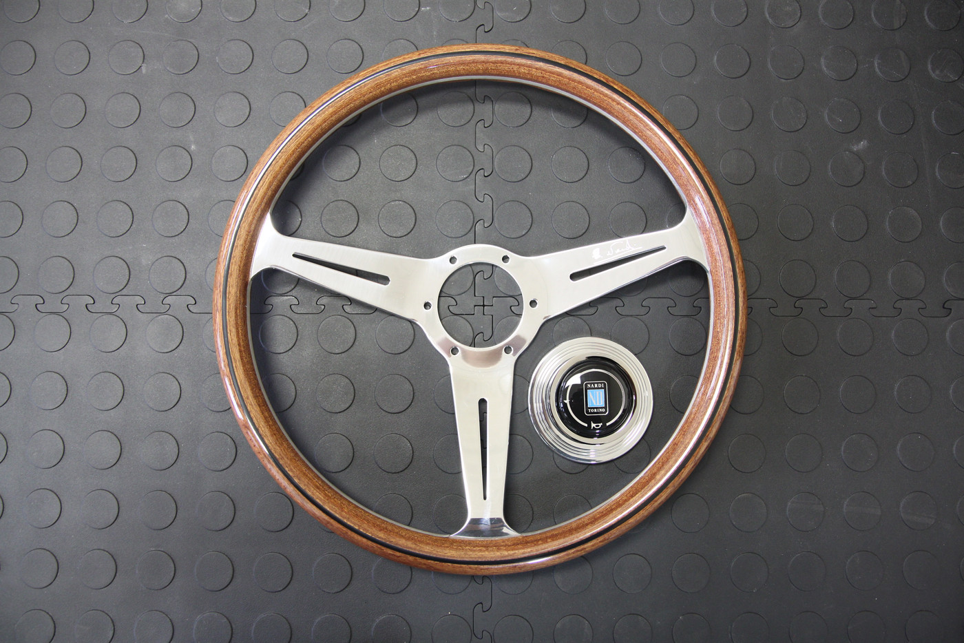 Nardi Classico Steering Wheel 360MM Wood With Satin Spokes